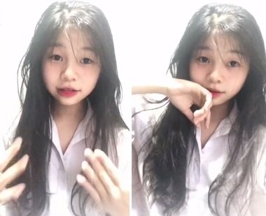 sex học sinh lớp 8 Cô bạn thân nữ sinh vú to hồng hào quay phim xong em đòi xóa đi